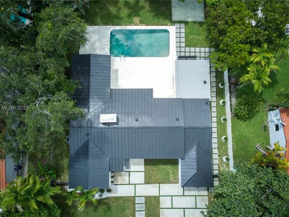 46 NW 105th St, Miami Shores FL 33150
