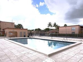 7121 Miami Lakes Dr Q8, Miami Lakes FL 33014