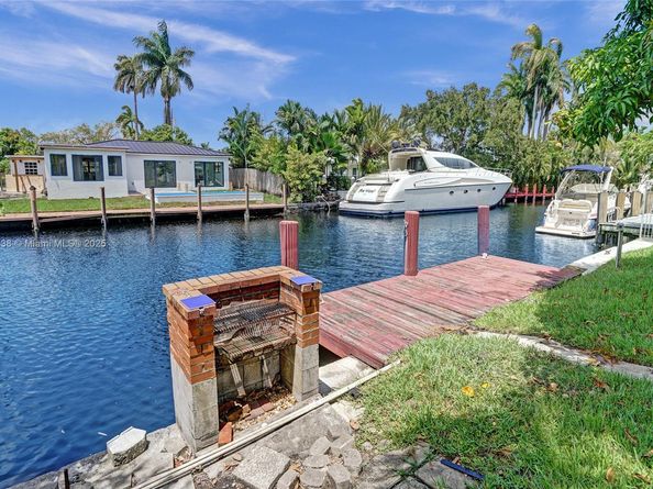 917 Mandarin Isle, Fort Lauderdale FL 33315