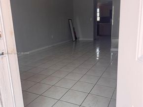 19317 NW 47th Ave, Miami Gardens FL 33055