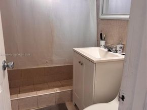 19317 NW 47th Ave, Miami Gardens FL 33055