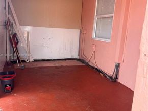 19317 NW 47th Ave, Miami Gardens FL 33055