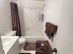 20107 NW 27th Cir, Miami Gardens FL 33056