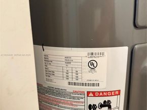 20107 NW 27th Cir, Miami Gardens FL 33056