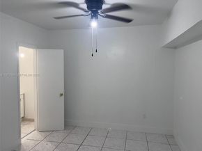 3090 NW 29th St, Miami FL 33142