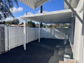 3090 NW 29th St, Miami FL 33142