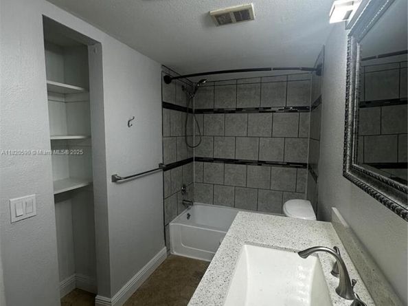 12760 Vista Isles Dr 715, Sunrise FL 33325