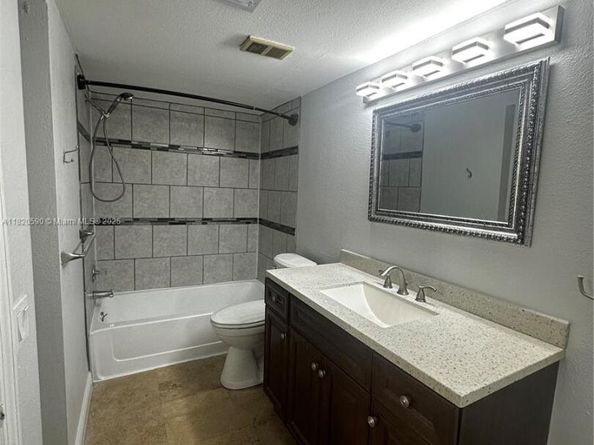 12760 Vista Isles Dr 715, Sunrise FL 33325
