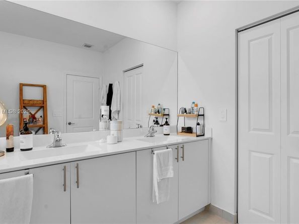 11922 SW 245 Ter 0, Homestead FL 33032