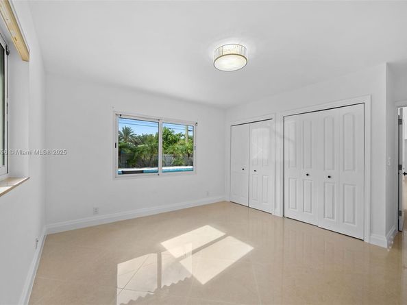 1144 Adams St, Hollywood FL 33019