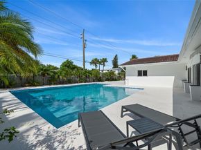 1144 Adams St, Hollywood FL 33019