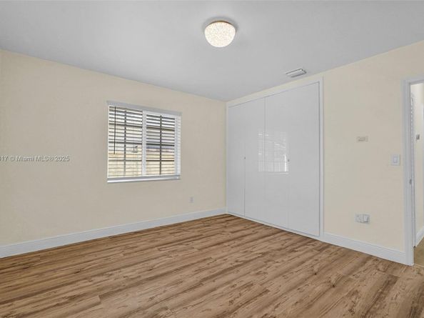 5781 SW 25th St, Miami FL 33155