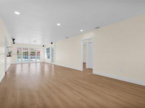 5781 SW 25th St, Miami FL 33155