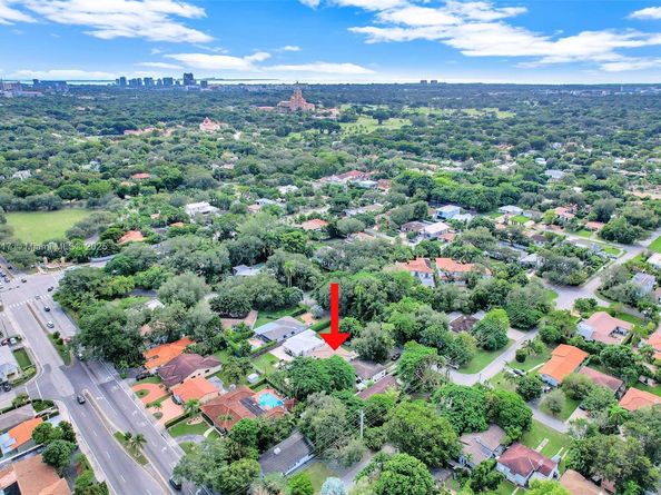 5781 SW 25th St, Miami FL 33155