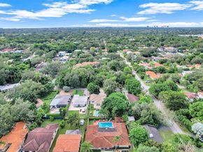 5781 SW 25th St, Miami FL 33155