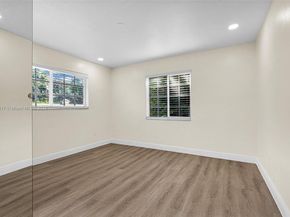 5781 SW 25th St, Miami FL 33155