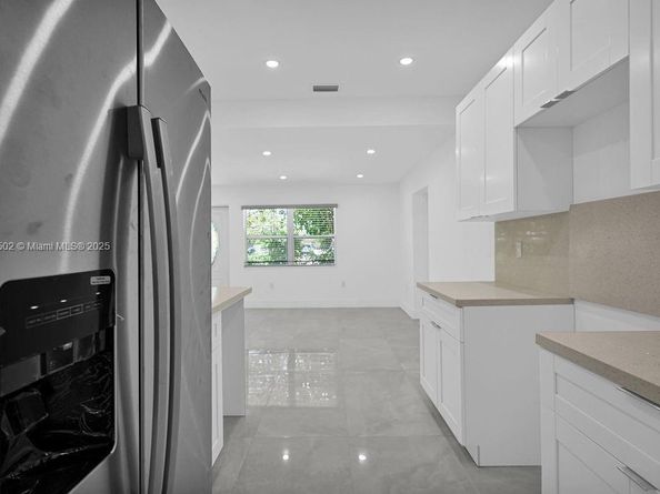 17961 NW 2nd Pl, Miami Gardens FL 33169