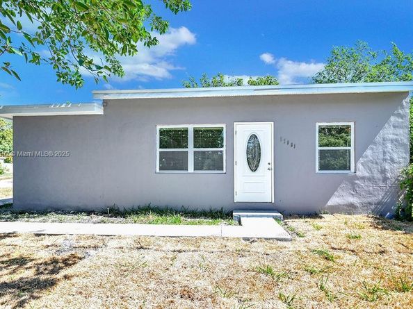 17961 NW 2nd Pl, Miami Gardens FL 33169