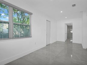 17961 NW 2nd Pl, Miami Gardens FL 33169