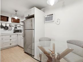 8500 SW 70th St, Miami FL 33143