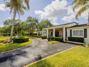 8500 SW 70th St, Miami FL 33143