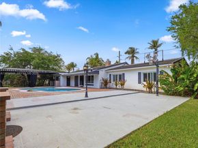 8500 SW 70th St, Miami FL 33143