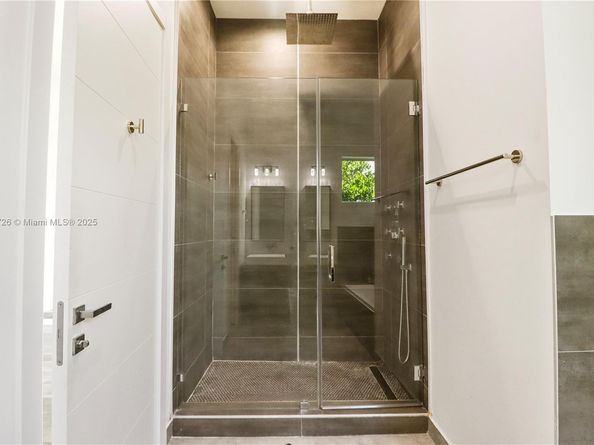 3461 SW 25th St #A, Miami FL 33133