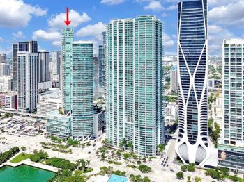 888 Biscayne Blvd