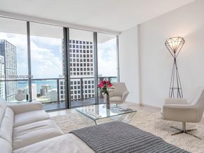 68 SE 6th St 2807, Miami FL 33131