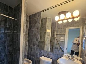 345 Malaga Ave, Coral Gables FL 33134