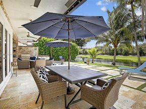 1154 Laguna Springs Dr, Weston FL 33326