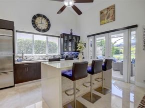 1154 Laguna Springs Dr, Weston FL 33326