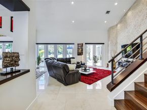 1154 Laguna Springs Dr, Weston FL 33326