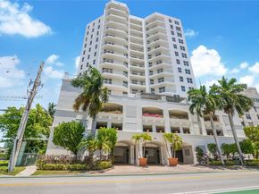 9751 E Bay Harbor Dr 8D, Bay Harbor Islands FL 33154