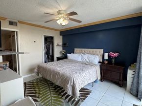 2055 SW 122nd Ave 403, Miami FL 33175