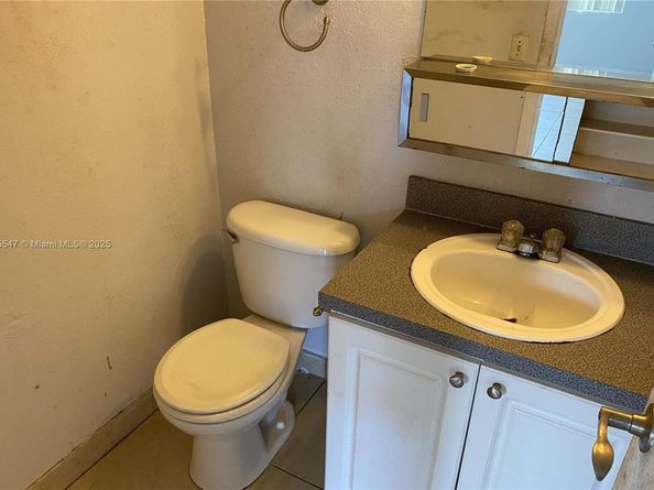 1800 Sans Souci Blvd 119, North Miami FL 33181
