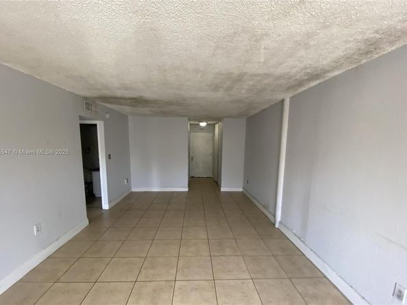 1800 Sans Souci Blvd 119, North Miami FL 33181