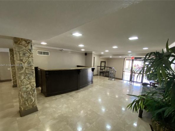 1800 Sans Souci Blvd 119, North Miami FL 33181