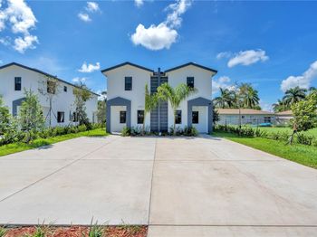 2969 NW 59 St