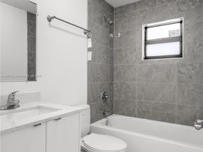 2969 NW 59 St 2, Miami FL 33142