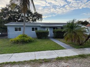 15860 102 Pl, Miami FL 33157