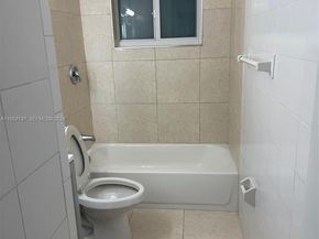 15860 102 Pl, Miami FL 33157