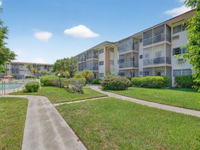 16901 NE 13th Ave 210, Miami FL 33162
