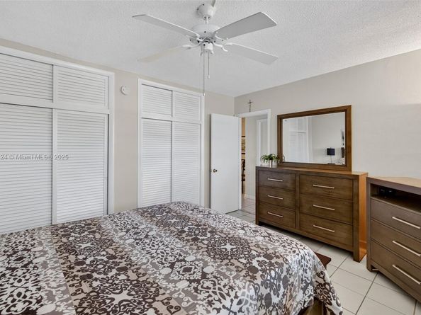 16901 NE 13th Ave 210, Miami FL 33162