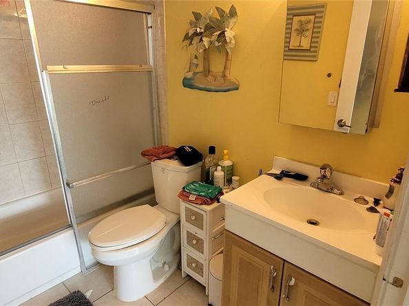 3522 NE 171st St 104, North Miami Beach FL 33160