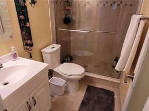 3522 NE 171st St 104, North Miami Beach FL 33160