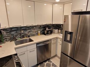 3522 NE 171st St 104, North Miami Beach FL 33160