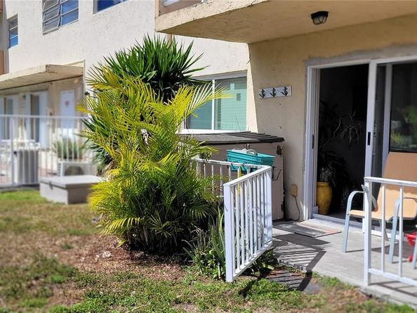 3522 NE 171st St 104, North Miami Beach FL 33160
