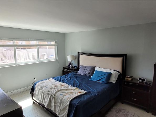 3522 NE 171st St 104, North Miami Beach FL 33160