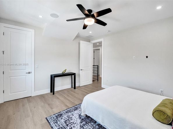 1617 NE 11th St 1, Fort Lauderdale FL 33304